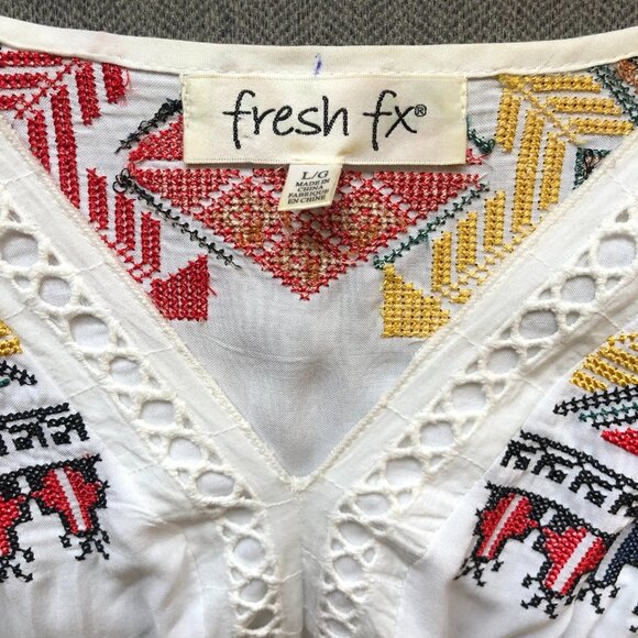 NWOT Boho embroidered tie front white loose light tunic top blouse - Picture 13 of 16